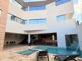 House Paradiso Piscina Aquecida, Sauna e Hidro