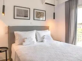 Zoe's Nest, Room 2 by Traser