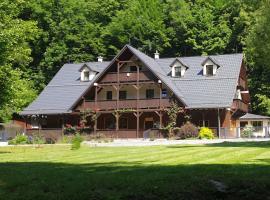 Hrochoťský mlyn, hotel di Hrochoť