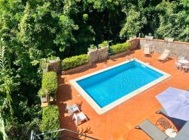 Campinola Holiday Home PRIVATE POOL, hotell sihtkohas Tramonti