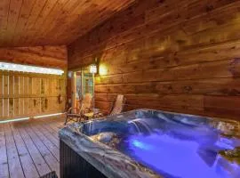 Gatlinburg I Hot Tub I Arcade Game I Sleeps 6