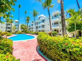 DELUXE HOTEL SUITES STUDIO del Mar Bavaro TROPICANA HOTEL WIFI Beach CLUB, готель у місті Пунта-Кана