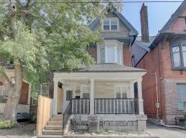 Spadina Boutique Rooms