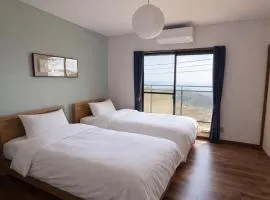 Atami Ocean View Sakura 熱海オーシャンビューサクラ