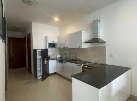 Sea Side Luxurious Apartment, Hotel in Bijilo