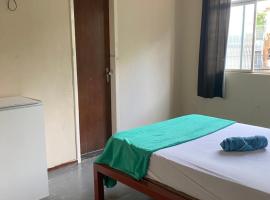 Quarto no centro, hotel v destinaci Sete Lagoas