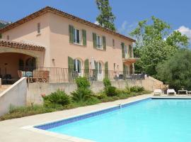 Modern Villa with Private Pool in Cabris, holiday rental in Cabris