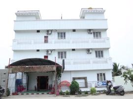 R R Paradaise, hotel in Pūtalapattu