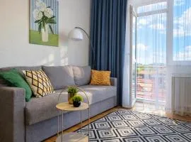 Апартаменти з прекрасним панорамним видом на замок та гори