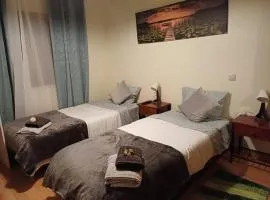 Q2 Twin room Sofia's Happy Apartment Loulé Quarteira Almancil