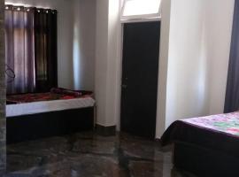 Aritar में, होटल Hotel Aditya