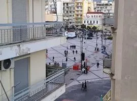 Parastaseis One Bedrooom Flat Georges Square