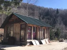 Mountain Villa Nize Pole