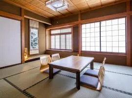 live takayama-Stay with a Rescue Dog and Local Host