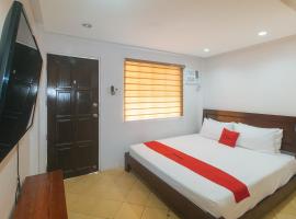 RedDoorz at Davids Travellers Inn Cavite, отель в городе General Trias
