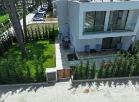 Vila Mel - Quiet Luxury & Smart Home Villa at San Pietro Premium Zone