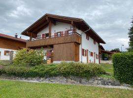 Feriendorf Via Claudia Haus Heimatliebe, Hotel in Lechbruck