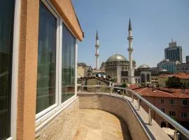 IQ Hotel
