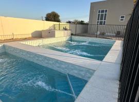 Viesnīca January Rest pilsētā Sūra