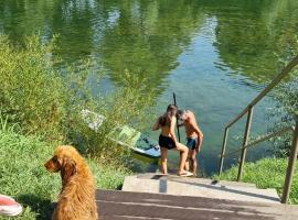 NOBLEJA KOLPA - BIG BERRY Metlika, hotel a Gradac