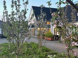 Tollundgaard Golf Park & Apartments، فندق في Funder Kirkeby