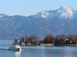Chiemseeblick, Hotel in Gstadt am Chiemsee