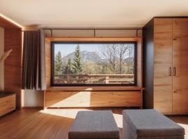 Alpenchalet am Lech, hotel a Ehenbichl