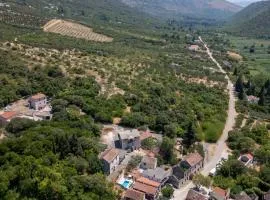 Villa Tina Desne by Villas Guide