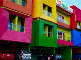 De Nearby Hotel، فندق في Malalayang