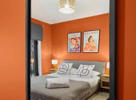 Stylish City Living - Fabulous 2 Bedroom Apartment - Liverpool City Centre
