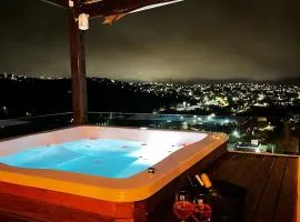 Casa de Campo Espetacular com Jacuzzi bem quentinha em Gravatá