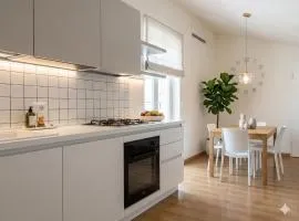 RESIDENZE PLANET - mansarda Terzo piano - Premium Villas