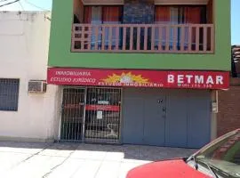 apto centrico para cuatro con estacionamiento wifetc centrico! a dos apto ce trico a tres cuadras de Plaza Batlle