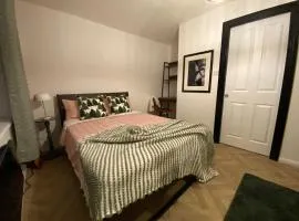 Boutique 1 bed flat in Central St Albans Near Cathedral