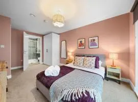 Luxury City Living - Stunning 2 Bedroom Apartment - Liverpool City Centre