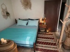 Studio in City Center Living at Heart of It All