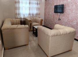 Guest House ETE-D Plus, hotelli kohteessa Bohicon