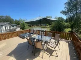 Luxury Lakeside Lodge L1 with hot tub situated at Tattershall Lakes Country Park