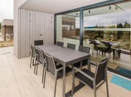 Nature Lake Village – Villa N°16 – 8 Personnes