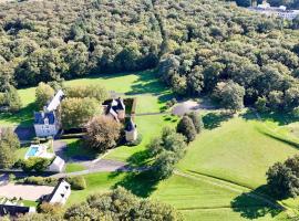 Château de la Menaudière – hotel w mieście Chissay-en-Touraine