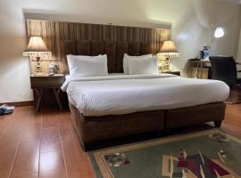 Li Tour International Hotel โรงแรมในอีเคจา