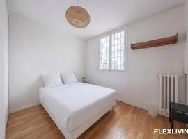 Elegant room Paris 15th Near Parc Brassens