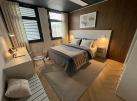 B-Rooms, hotel sa Manno