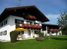 Ferienwohnungen Wennesz