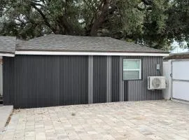 Cozy Guesthouse Downtown Tampa