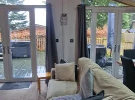 Hot Tub 3 Bed Lodge - Fallbarrow - Lake Windermere