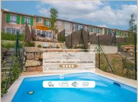 70m2, piscine , 2 chambres