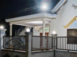 Cosy little Home in the heart of Luanda-Angola, Hotel in Luanda