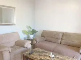 Entire Home Near Cordova Intl Bridge