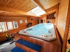 Coedllys Cottage - A countryside retreat for families and friends, with exclusive use of a swim spa
